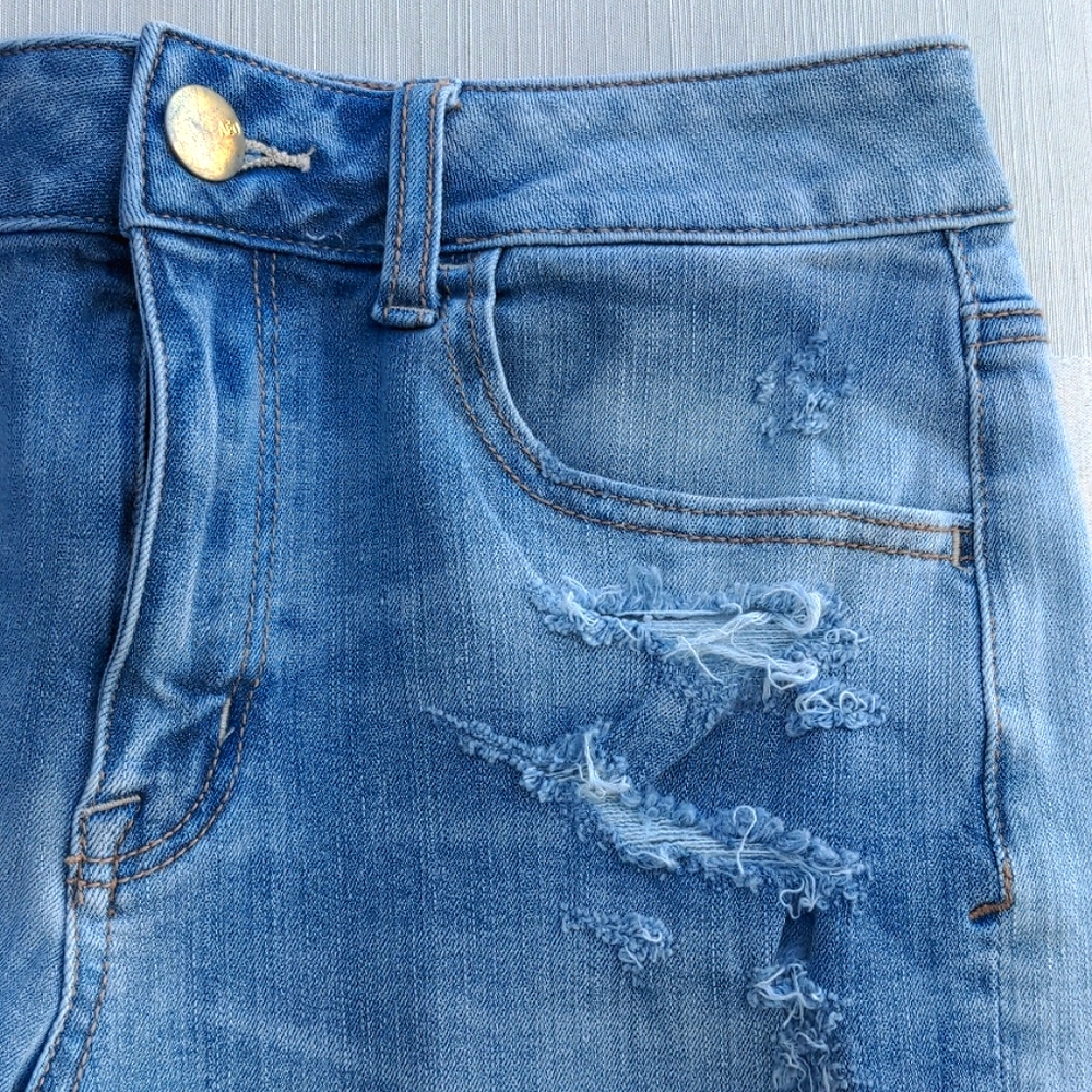 American Eagle Hi-Rise shortie - Picture 4 of 5